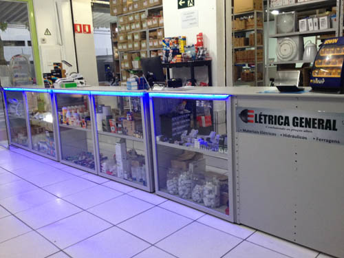 Eletro R10 Materiais Elétricos e Hidráulicos - Loja de varejo  especializados em materiais elétricos e hidráulicos